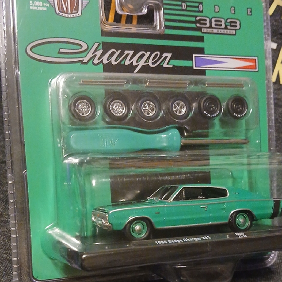 Dodge Charger Model Car M2  12 Interchangeable Tires N Rims - Picture 1 of 6